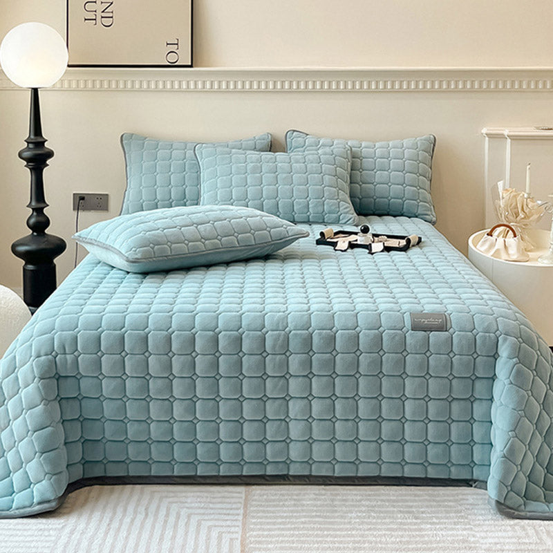 Modern Style Square Texture Soft Coverlet - Coverlet with 2PCS Pillowcases - Blue - King - image 14