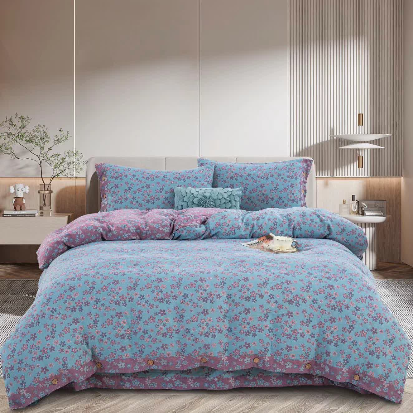 Floral Button Cotton Gauze Bedding Set (4PCS)