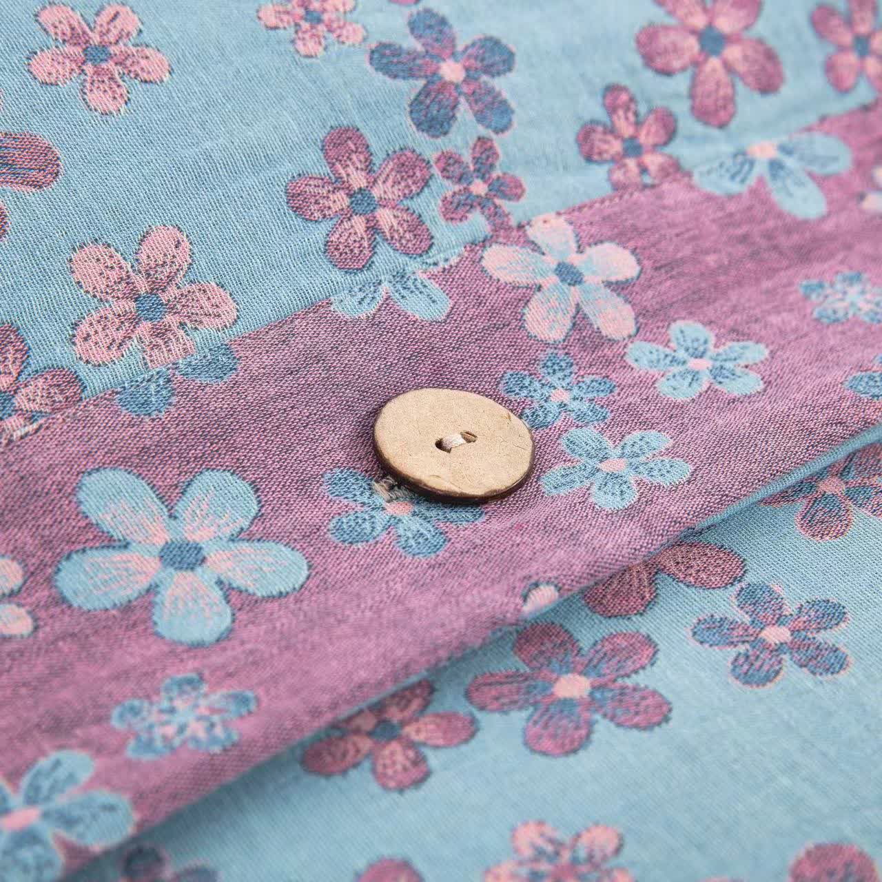 Floral Button Cotton Gauze Bedding Set (4PCS)