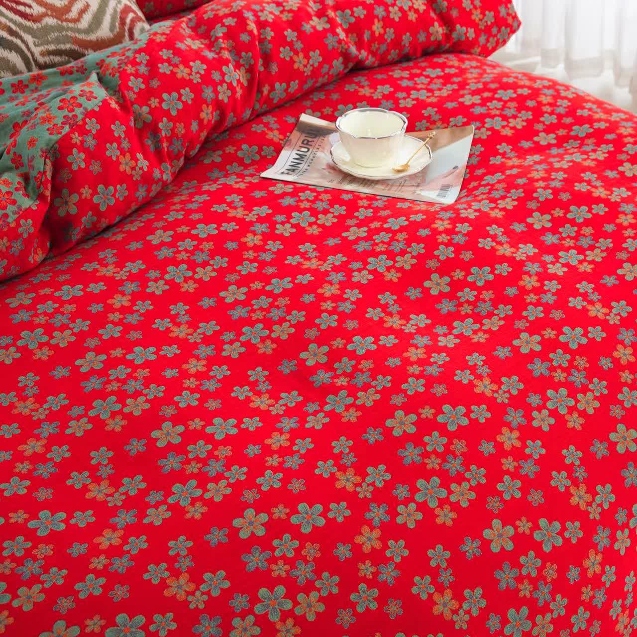 Floral Button Cotton Gauze Bedding Set (4PCS)