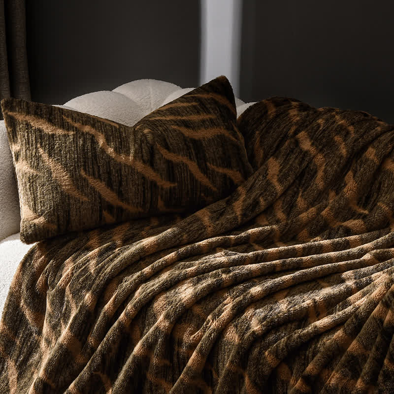 Vintage Velvet Soft Sofa Throw Blanket - image 9