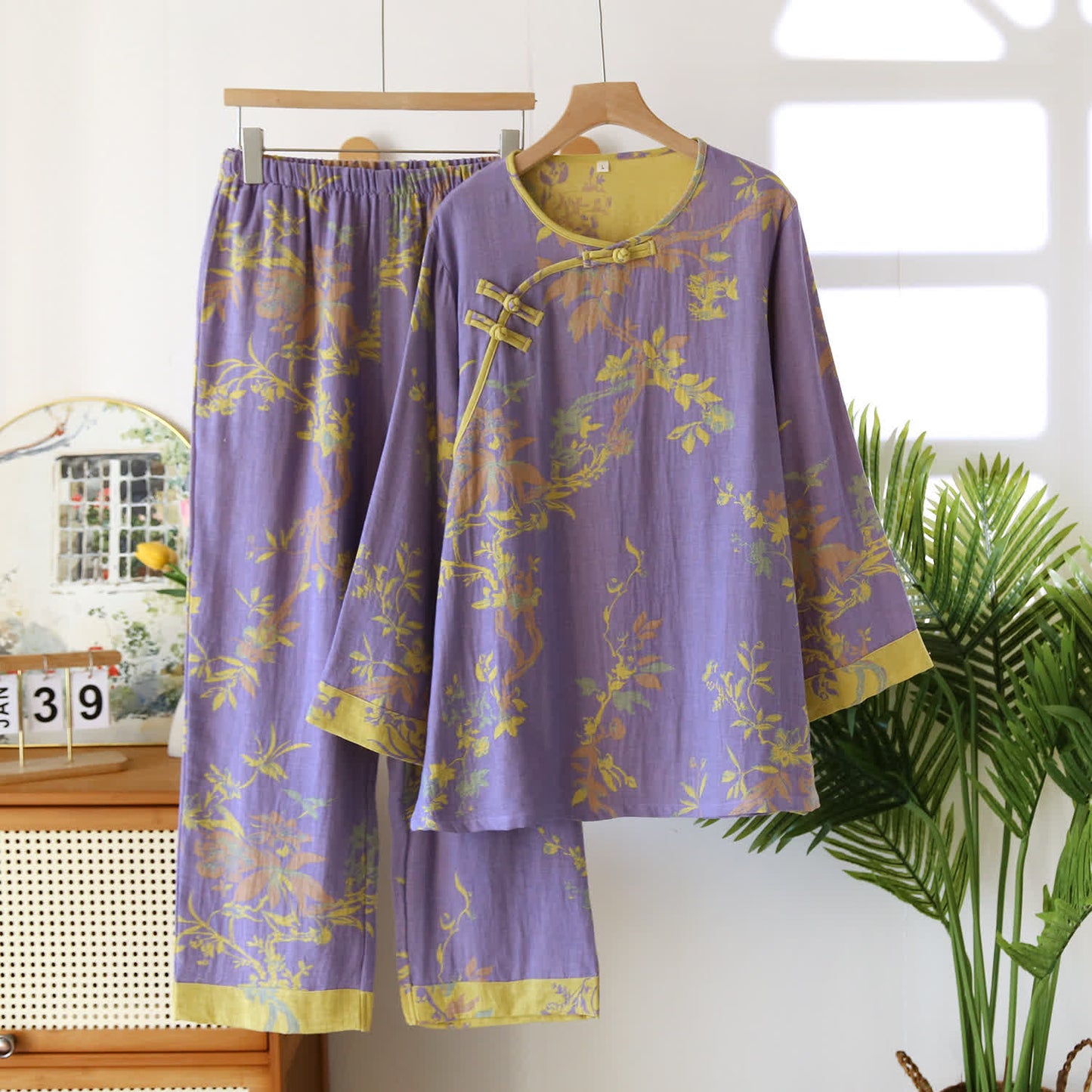Elegant Floral Yarn-dyed Jacquard Pajama Set