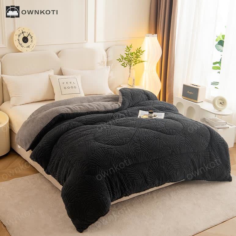 Sherpa Jacquard Ginkgo Leaf Blanket with Quilt Core