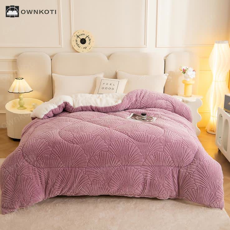 Sherpa Jacquard Ginkgo Leaf Blanket with Quilt Core