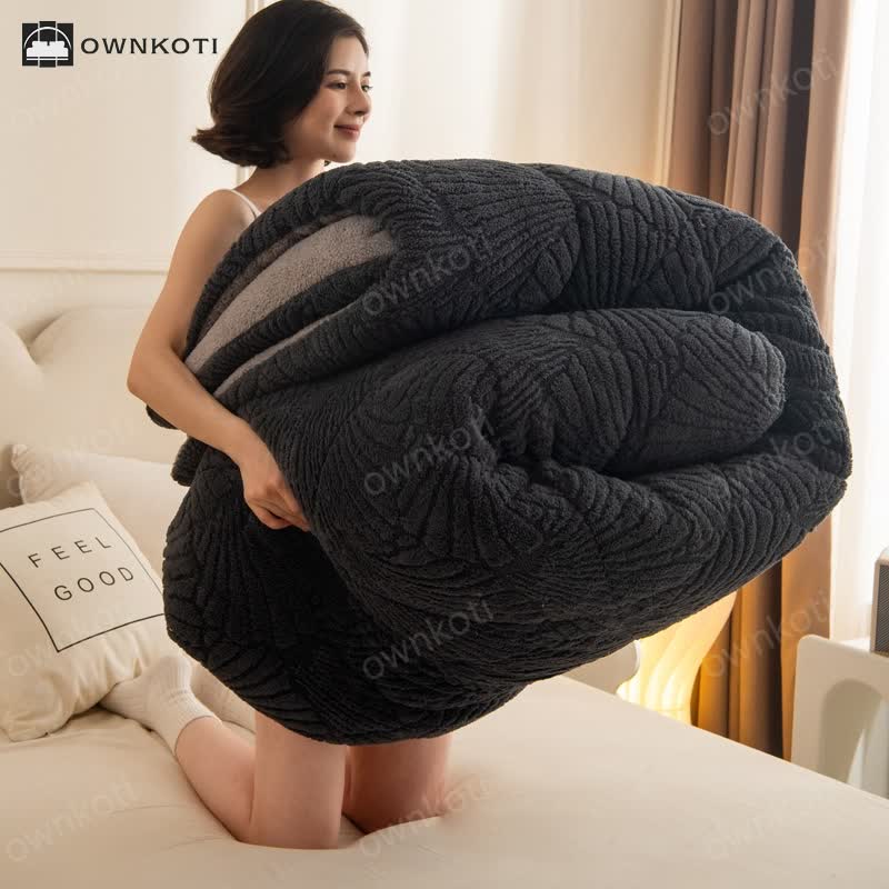 Sherpa Jacquard Ginkgo Leaf Blanket with Quilt Core