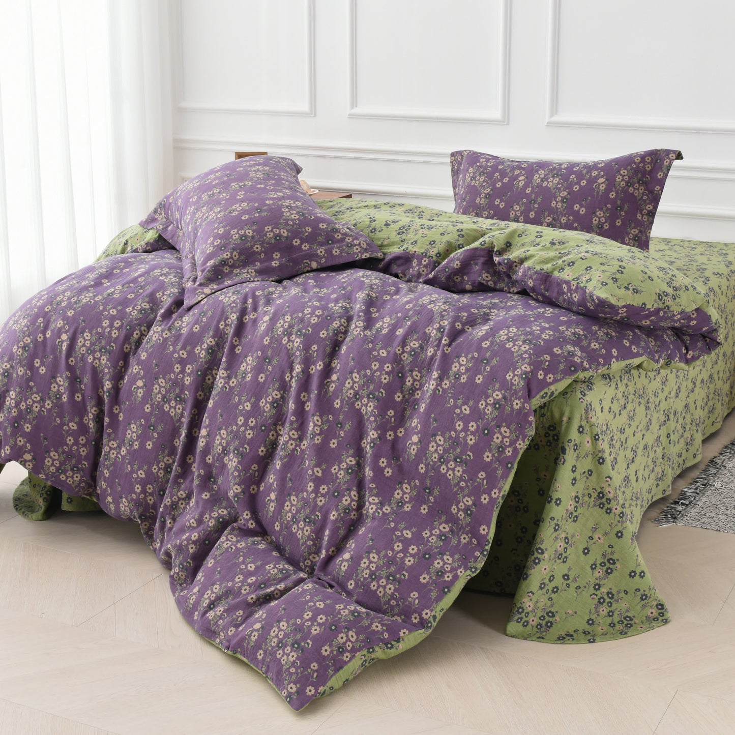 Cotton Gauze Floral Reversible Bedding Set (4PCS)
