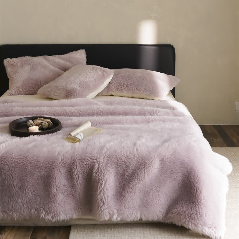 Solid Color Double-sided Fleece Blanket