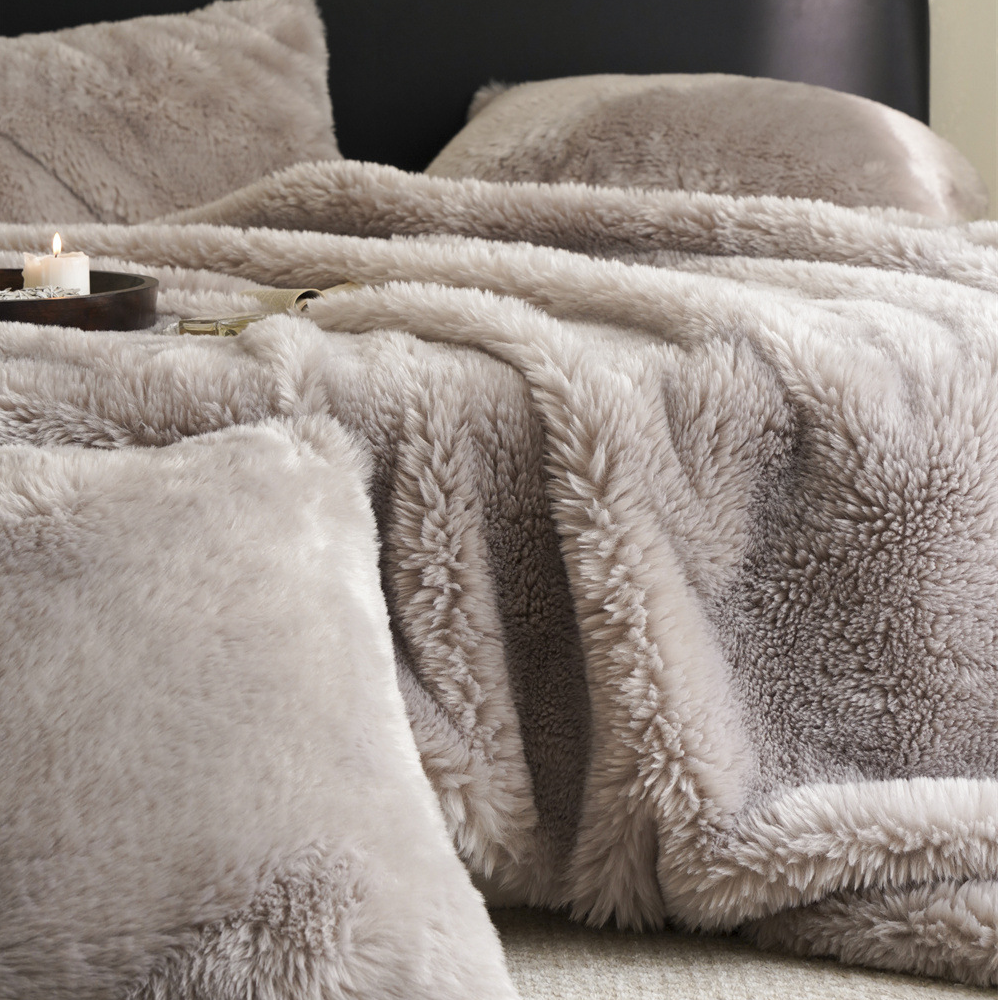 Solid Color Double-sided Fleece Blanket