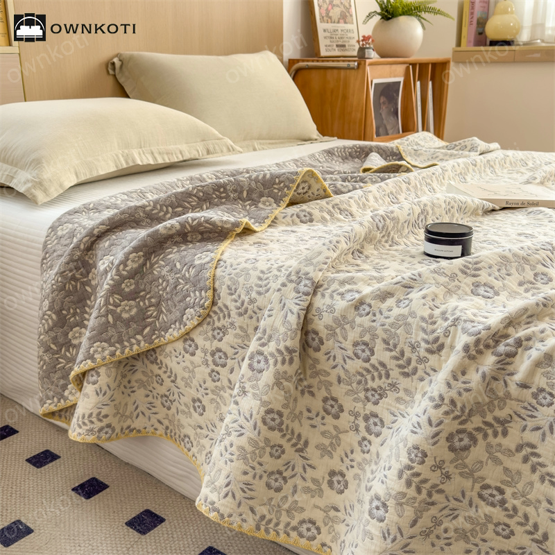 Refresh Floral Three Layers Cotton Gauze Quilt