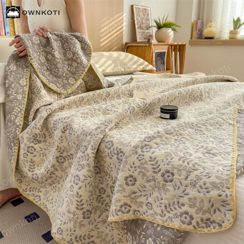 Refresh Floral Three Layers Cotton Gauze Quilt