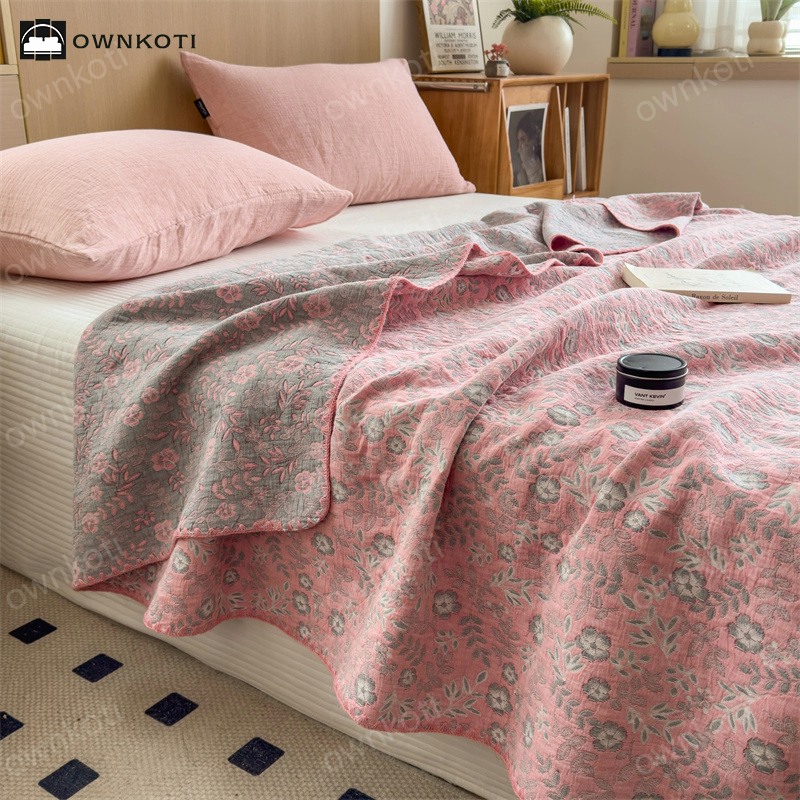 Refresh Floral Three Layers Cotton Gauze Quilt