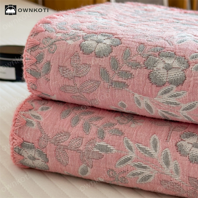 Refresh Floral Three Layers Cotton Gauze Quilt
