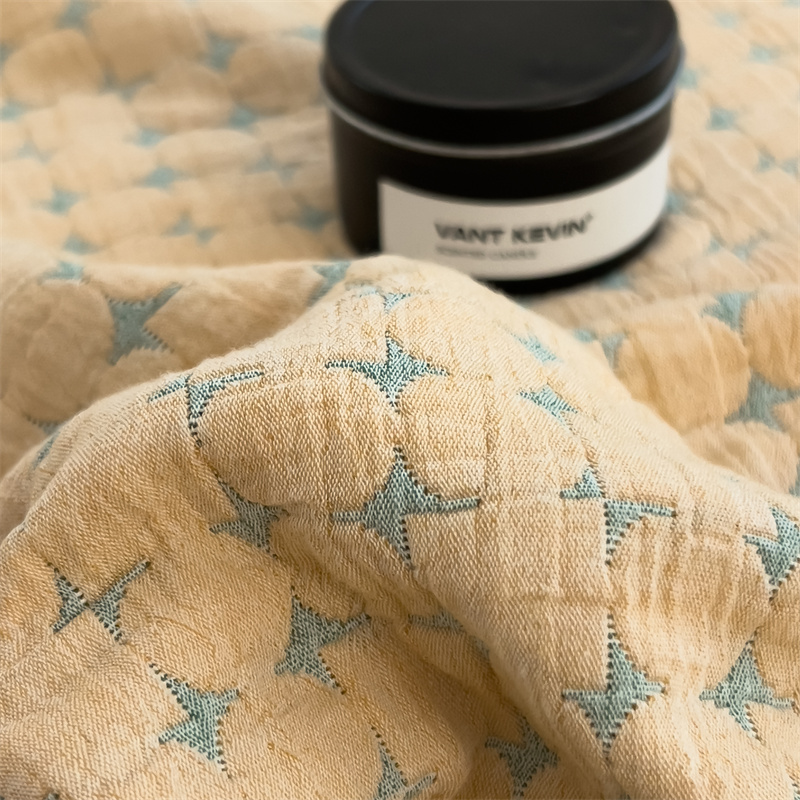 Breathable Three Layers Cotton Gauze Quilt