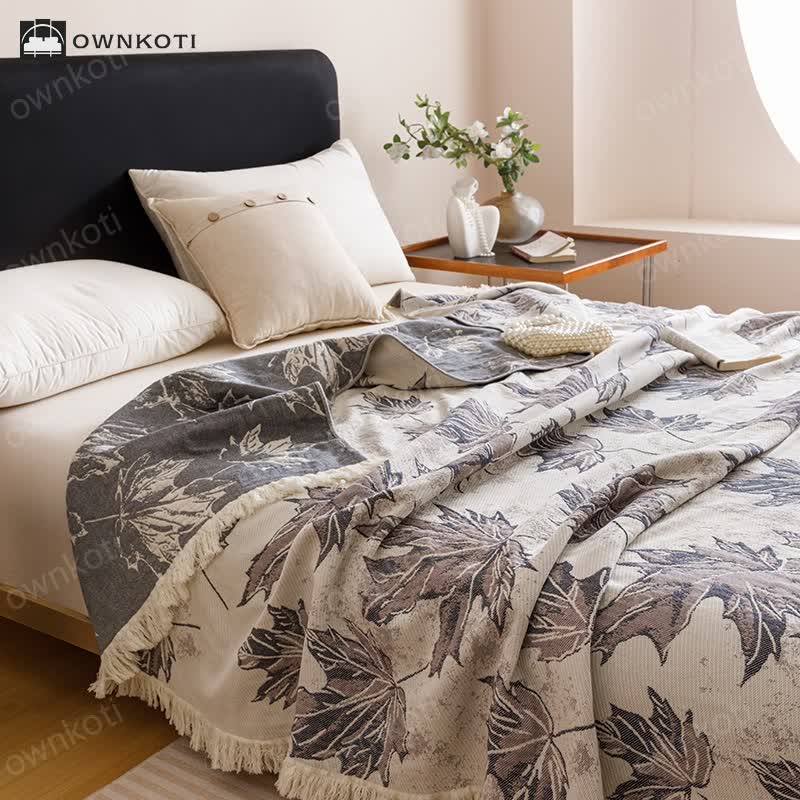 Cotton Gauze Tassel Maple Leaf Quilt