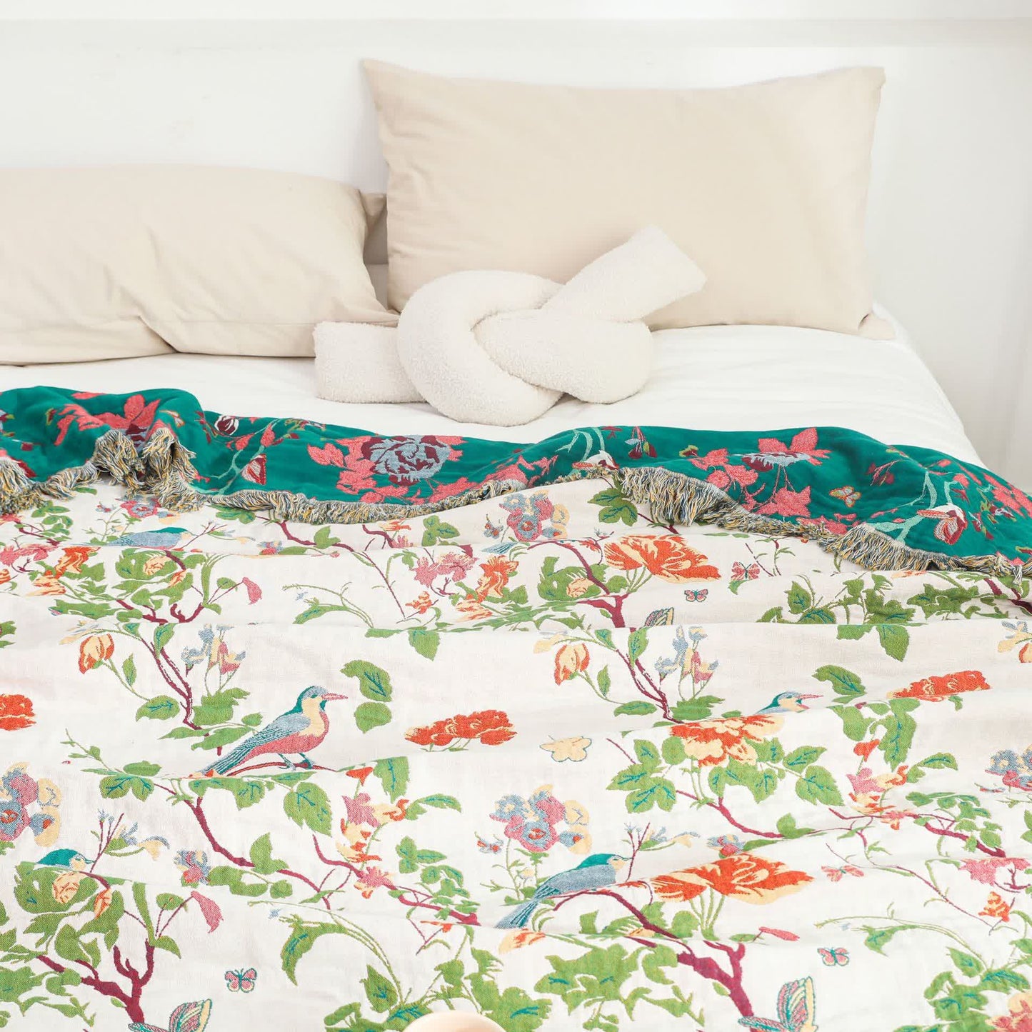 Cotton Gauze Peony Bird Reversible Sofa Blanket