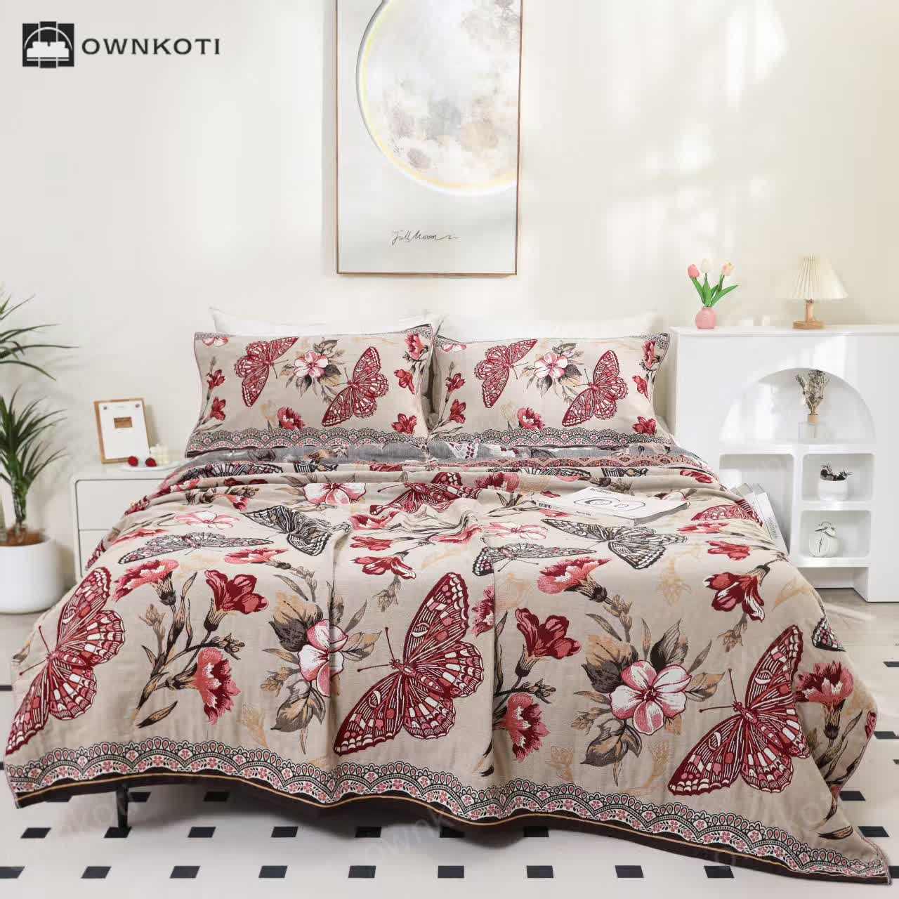Butterfly Floral Cotton Gauze Reversible Quilt