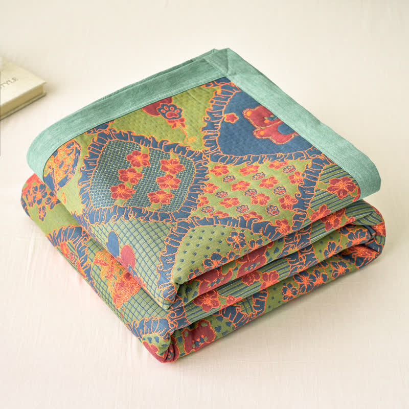 Double Layer Gauze Jacquard Bear Cotton Blanket
