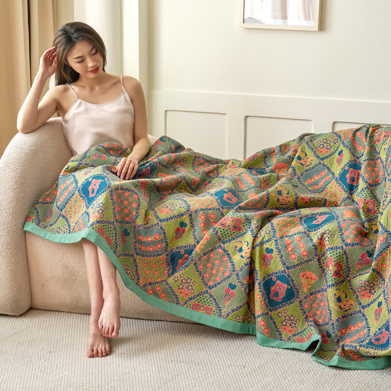 Double Layer Gauze Jacquard Bear Cotton Blanket