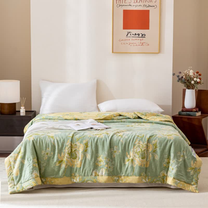 Yarn-dyed Cotton Gauze Jacquard Floral Quilt
