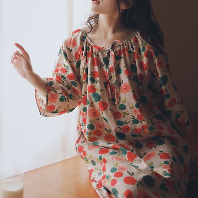 Round-neck Cotton Gauze Elegant Floral Nightdress