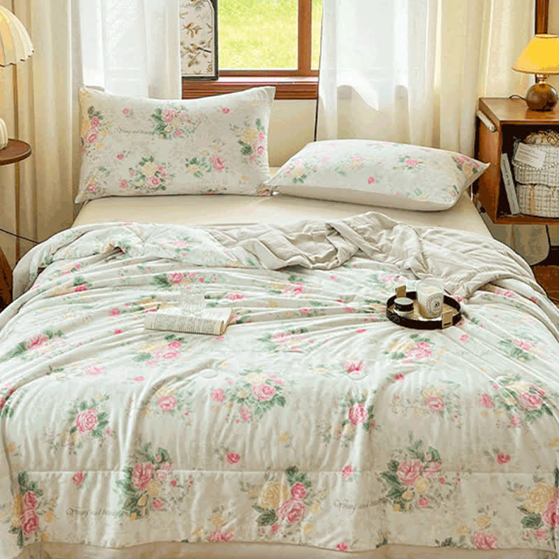 Soft Floral Double Layer Gauze Summer Quilt - image 2