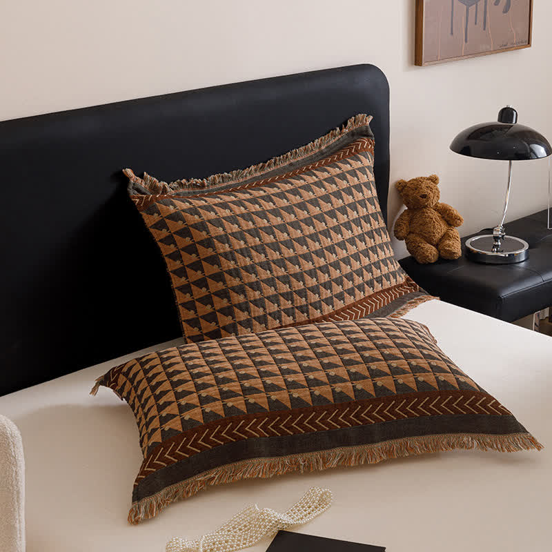 Geometric Pattern Four-layer Cotton Gauze Tassel Quilt