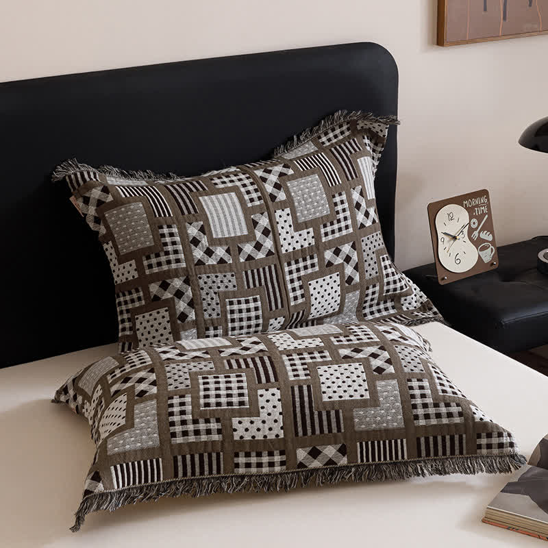 Plaid Polka Dots Pattern Four-layer Cotton Gauze Tassel Quilt