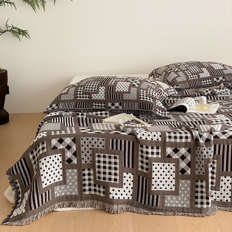 Plaid Polka Dots Pattern Four-layer Cotton Gauze Tassel Quilt