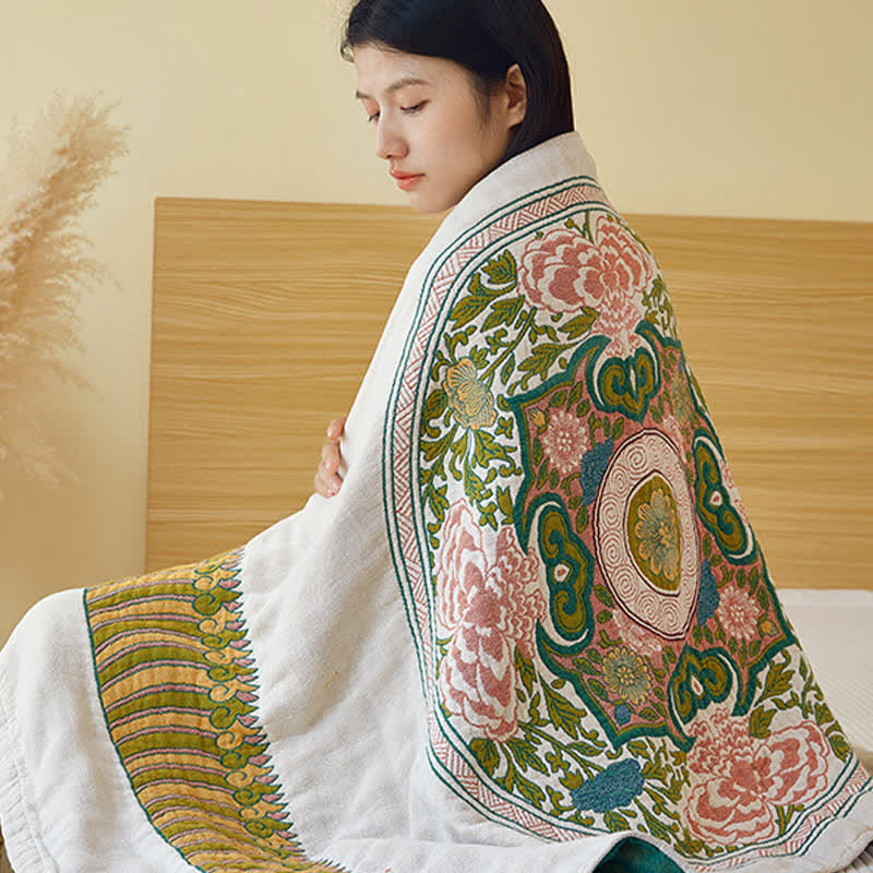 Elegant Floral Pure Cotton Gauze Absorbent Bath Towel