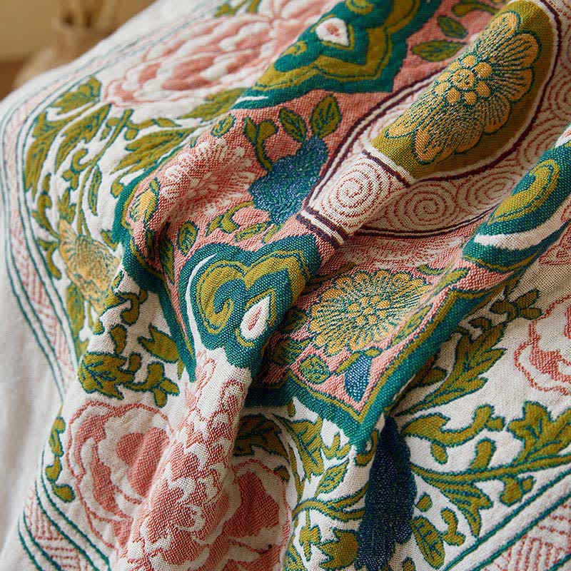 Elegant Floral Pure Cotton Gauze Absorbent Bath Towel
