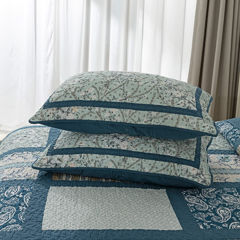 Plaid Botanical Print Cotton Patchwork Quilt