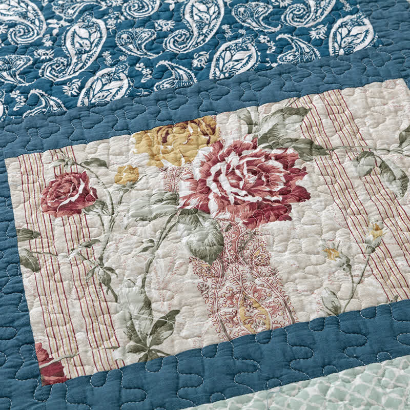 Plaid Botanical Print Cotton Patchwork Quilt