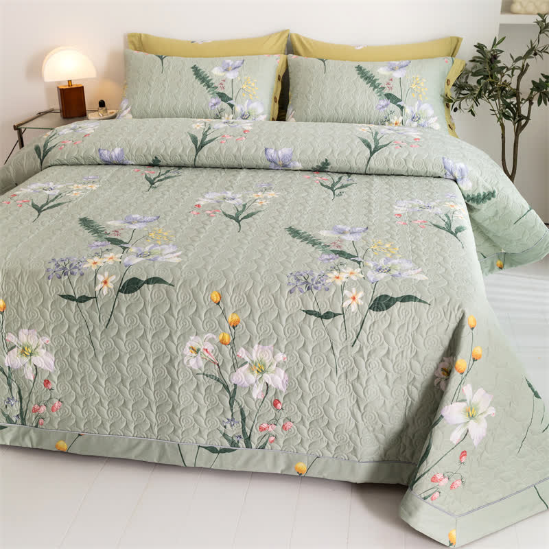 Rustic Floral Leaf Cotton Quilt