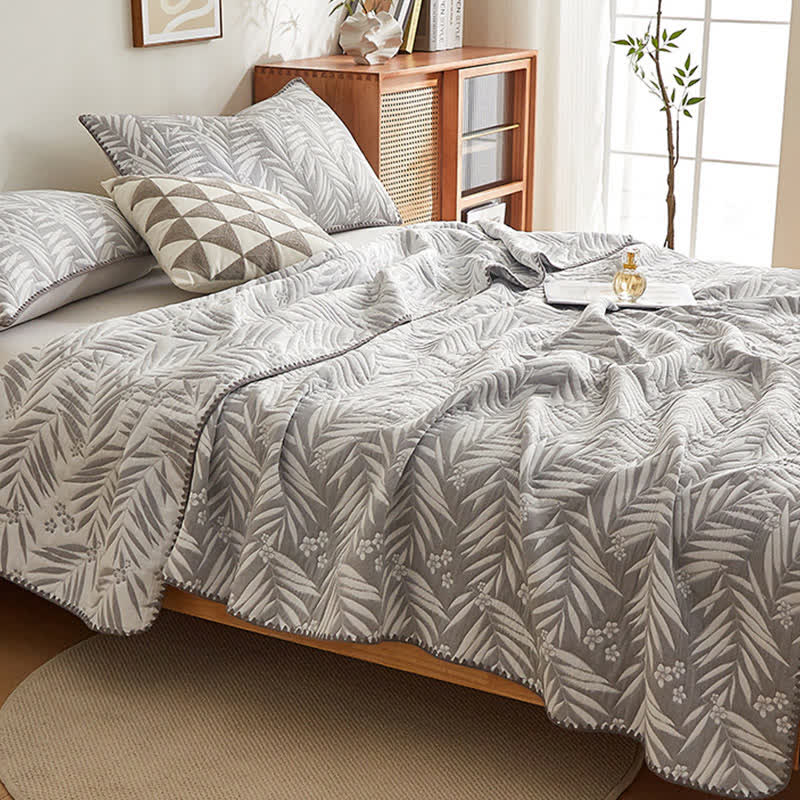 Elegant Leaf Cotton Double Layer Gauze Reversible Quilt