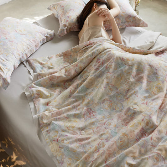 Elegant Rose Print Lyocell Fiber Summer Silky Quilt