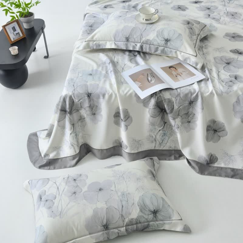 Pansy Print Cool Natural Fiber Bedspread
