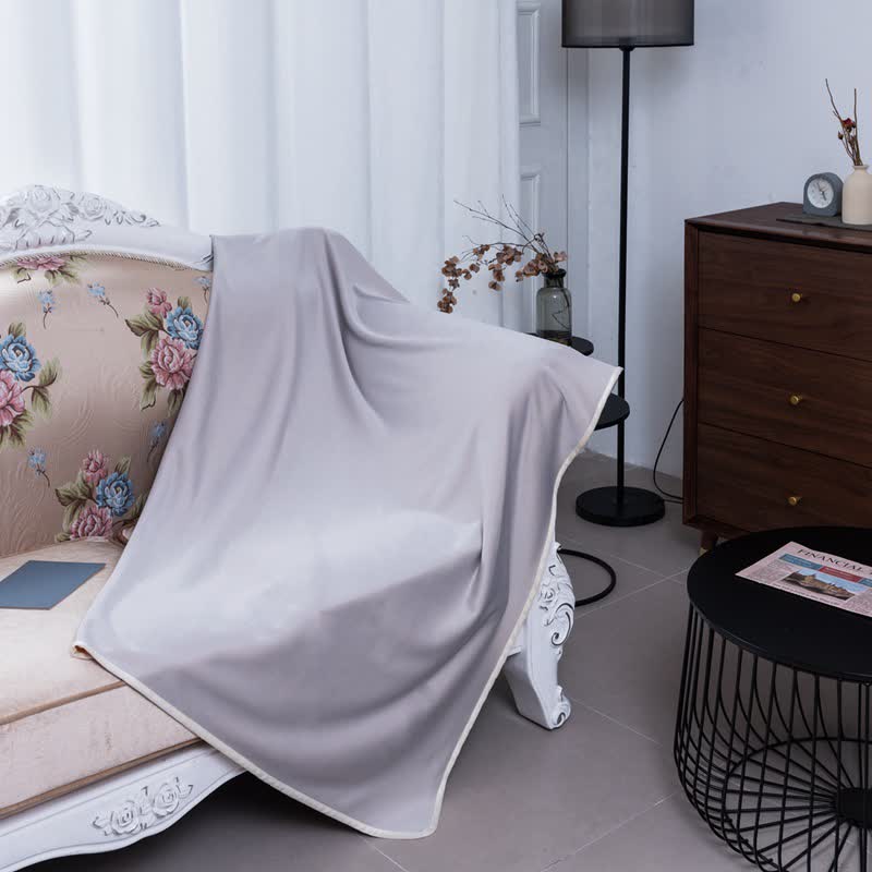 Reversible Fleece & Ice Silk Blanket