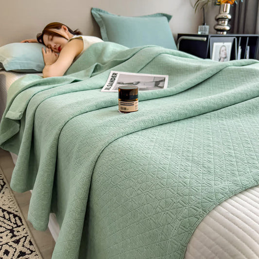 Geometric Grid Print Cotton Muslin Quilt