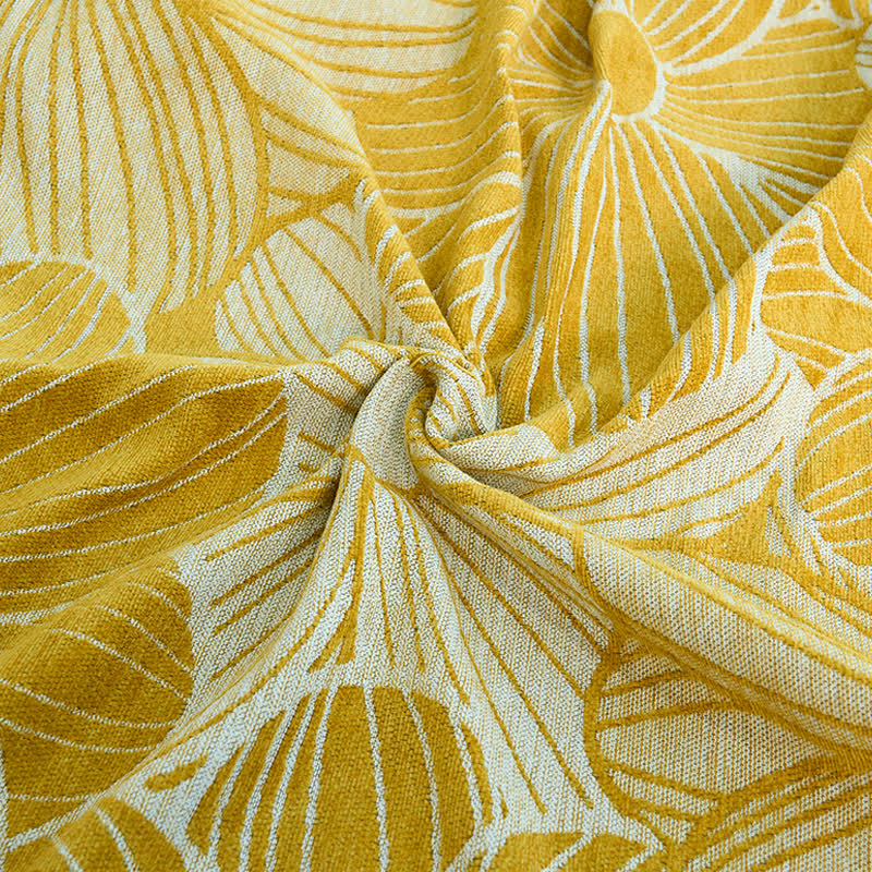 Daisy Jacquard Chenille Blanket with Tassels