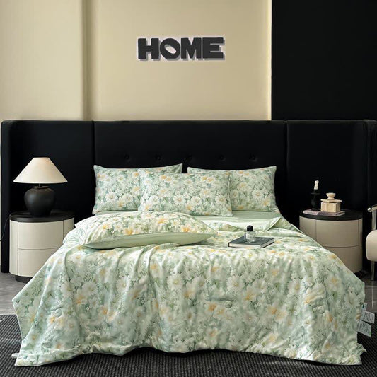 Silky Watercolor Flower Print Natural Quilt - Green - Bedding Sets - King - image 1