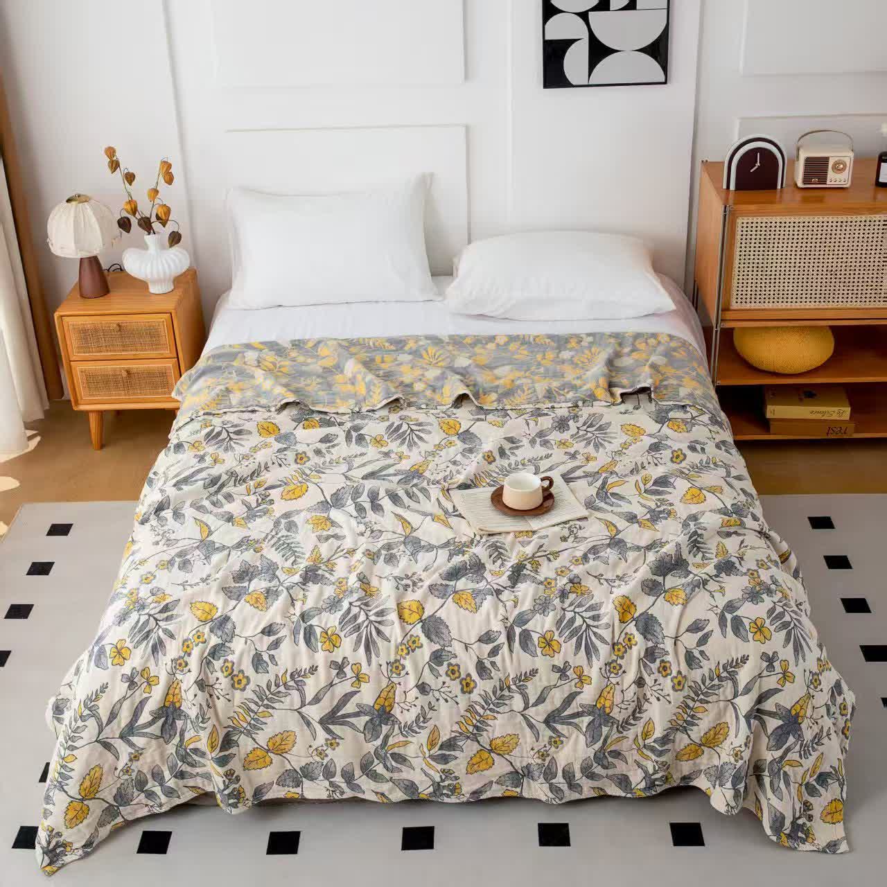 Floral Cotton Multi-layer Gauze Quilt - Yellow - Queen - image 2