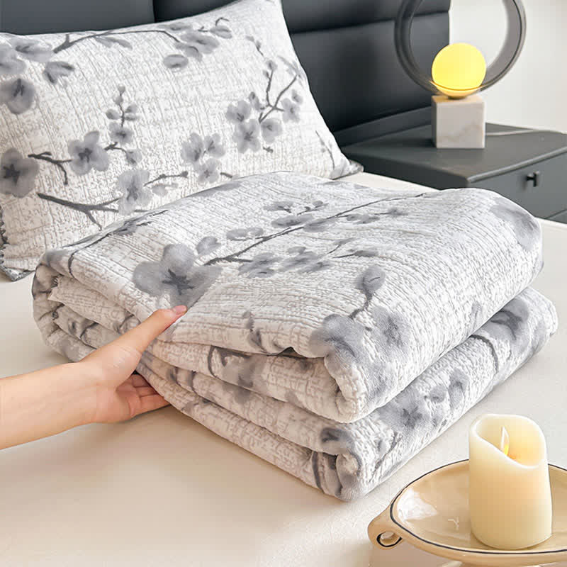 Plum Blossom Jacquard Throw Blanket - image 7