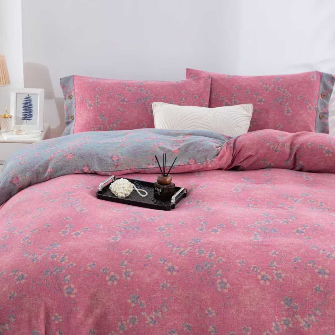Floral Cotton Gauze Reversible Bedding Set(4pcs) - image 10