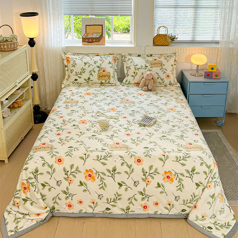 Yellow Floral Leaf Warm Throw Blanket - King - image 0