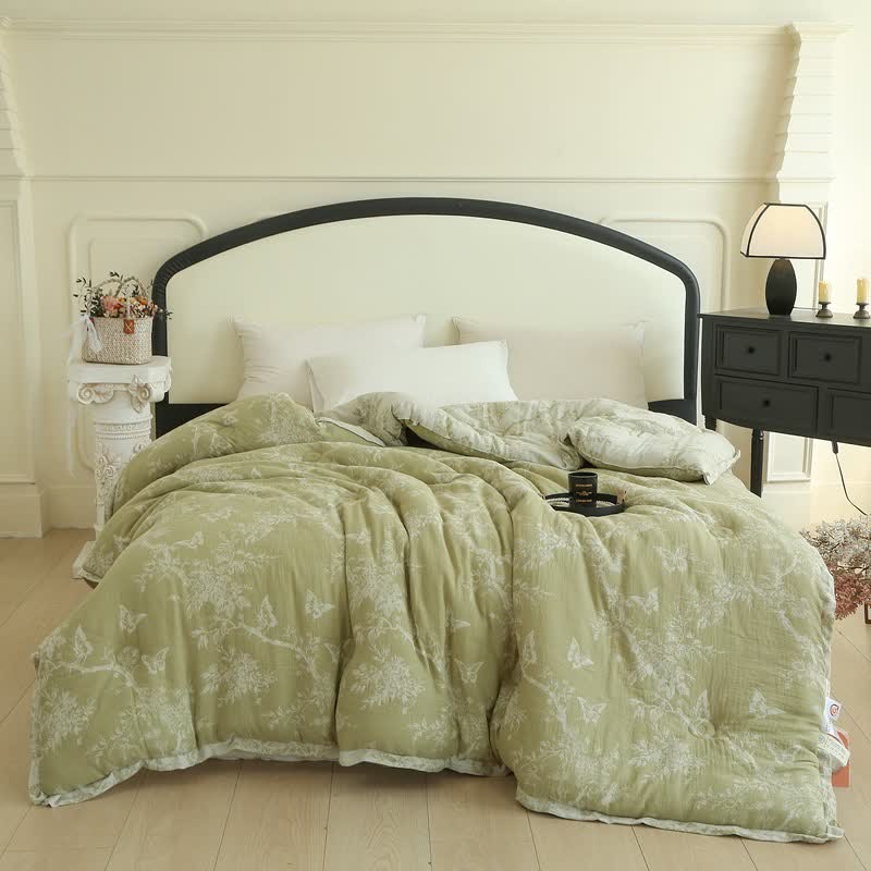 Branch Butterfly Cotton Gauze Jacquard Quilt - Winter Quilt - King - image 0