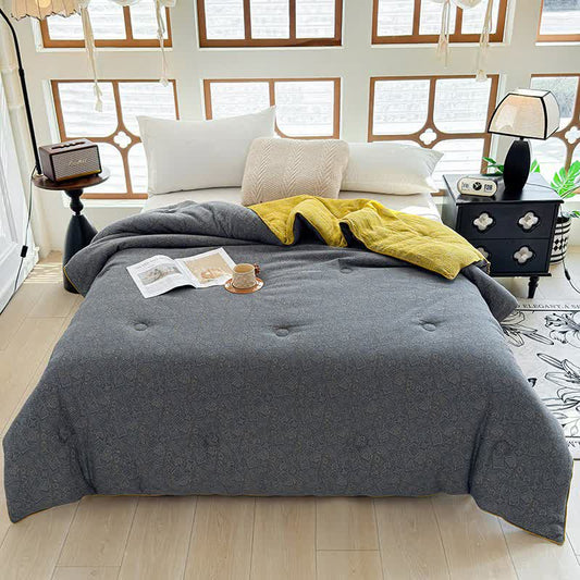 Subtle Pattern Cotton Gauze Quilt - Winter Quilt - King - image 0