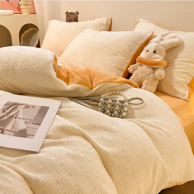 Ownkoti Plaid Textured Plush Bedding Set(4PCS) - image 4