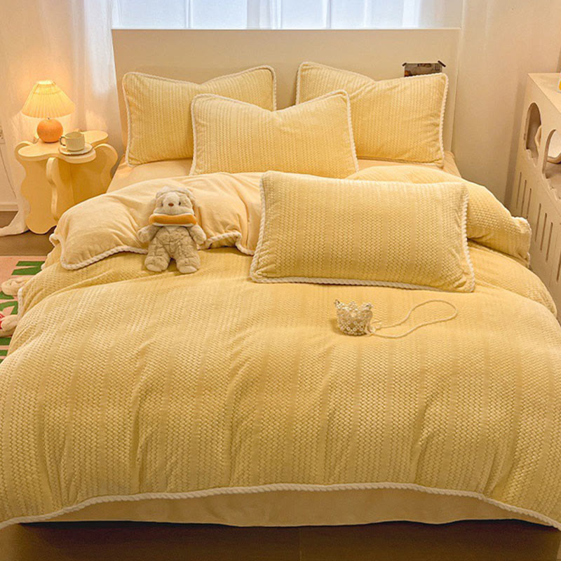 Luxury Fleece Winter Bedding Set (4PCS) - Creamy Yellow - Bedding Set(4PCS) - King - image 21