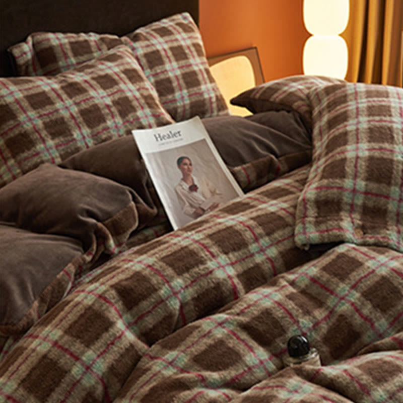 Classic Plaid Cozy Thick Bedding Set (4PCS)  - image 24