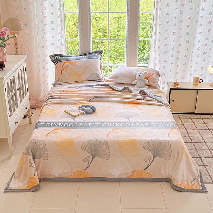 Ginkgo Leaf Cozy Warm Throw Blanket - Multicolor - 90"L x 98"L - image 0